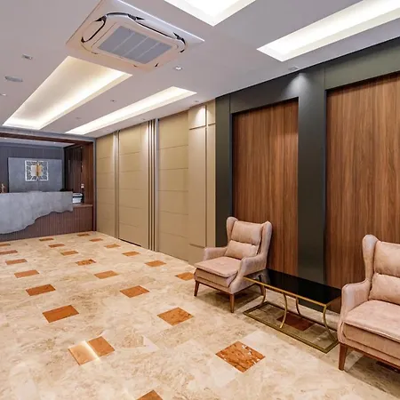 New Safir Aparthotel *