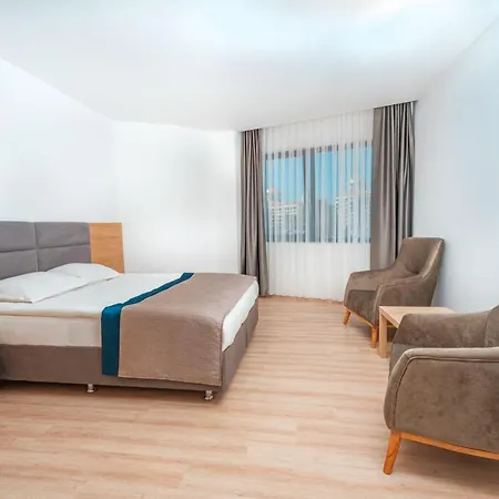 Aparthotel New Safir *