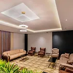 Aparthotel New Safir 4*